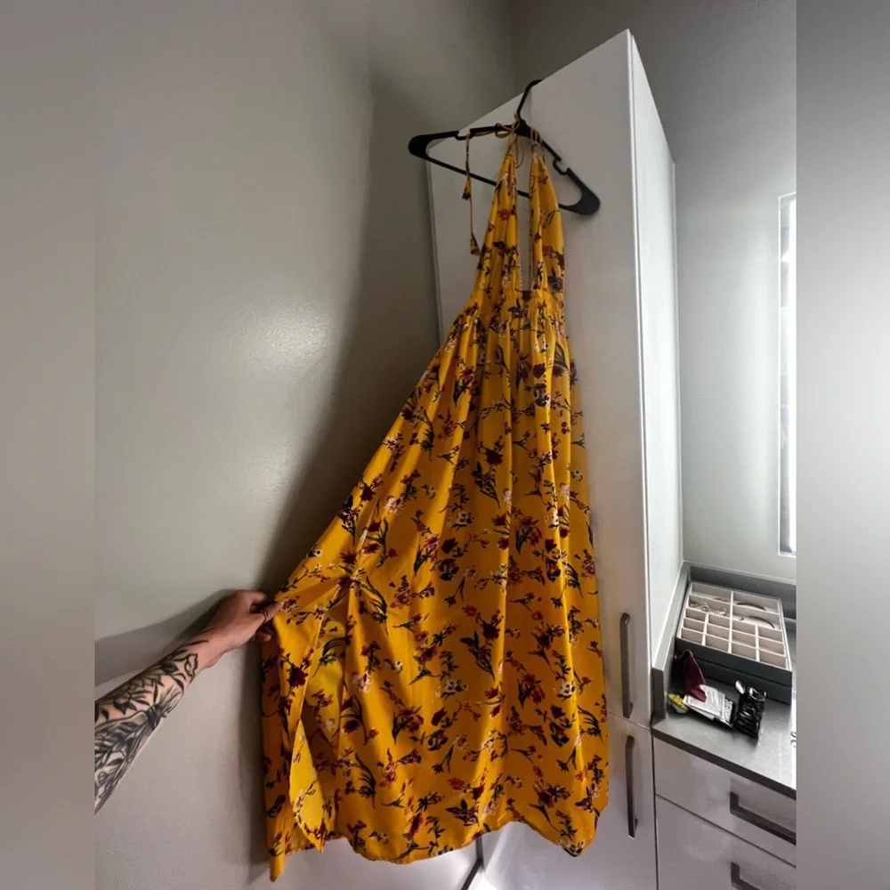 Long, floral, open back dress - Picture 1 of 2
